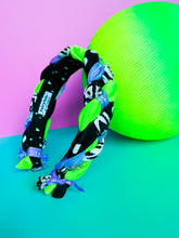 Load image into Gallery viewer, BOHO - Rollerblade Ken