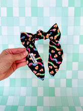 Load image into Gallery viewer, CLASSIC - Trick or Treat