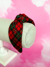 Load image into Gallery viewer, KNOTTY - Christmas Cheer